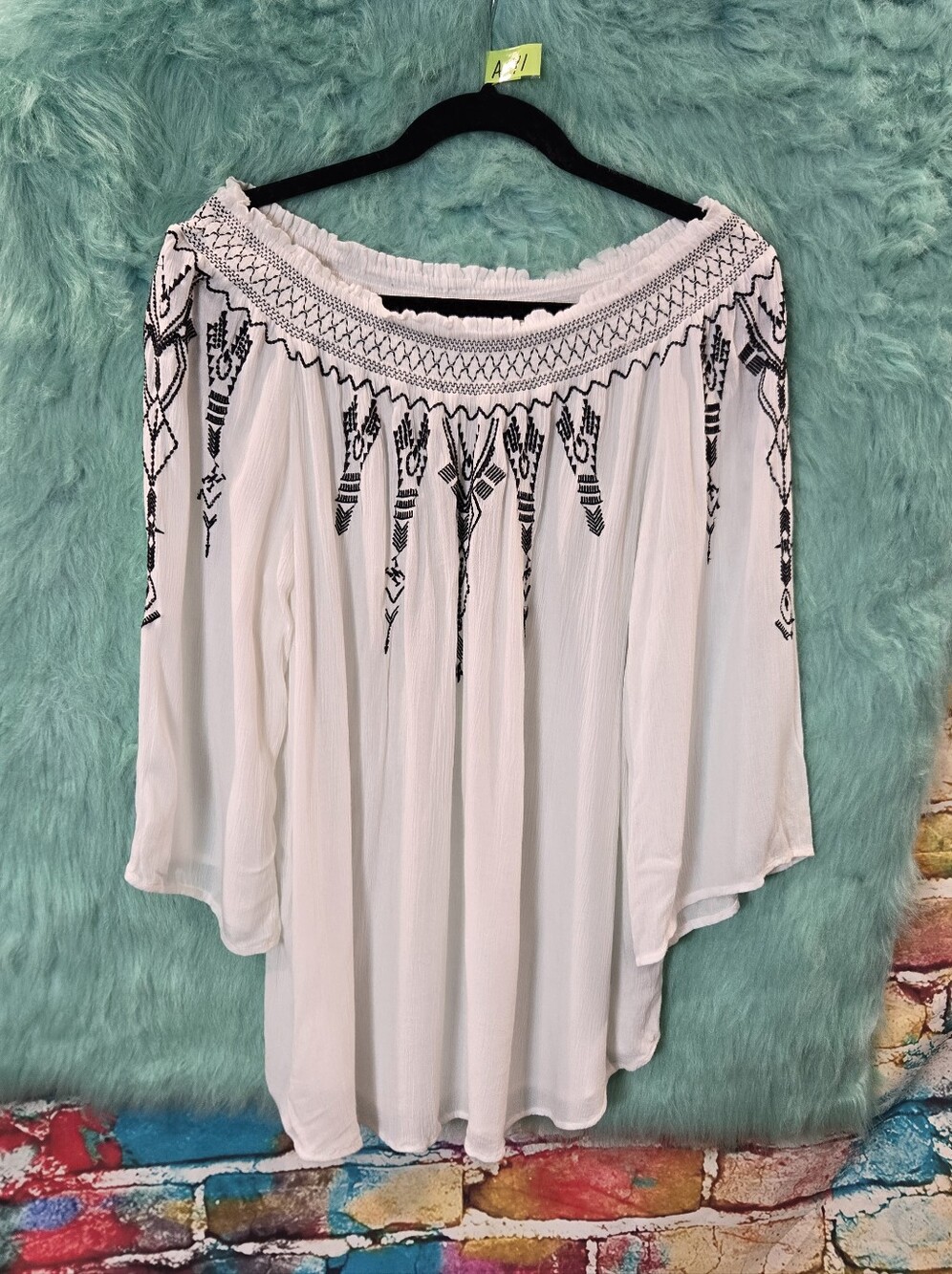 Terre Bleue White And Black Embroidered Off The Shoulder Long Sleeve Top Size L